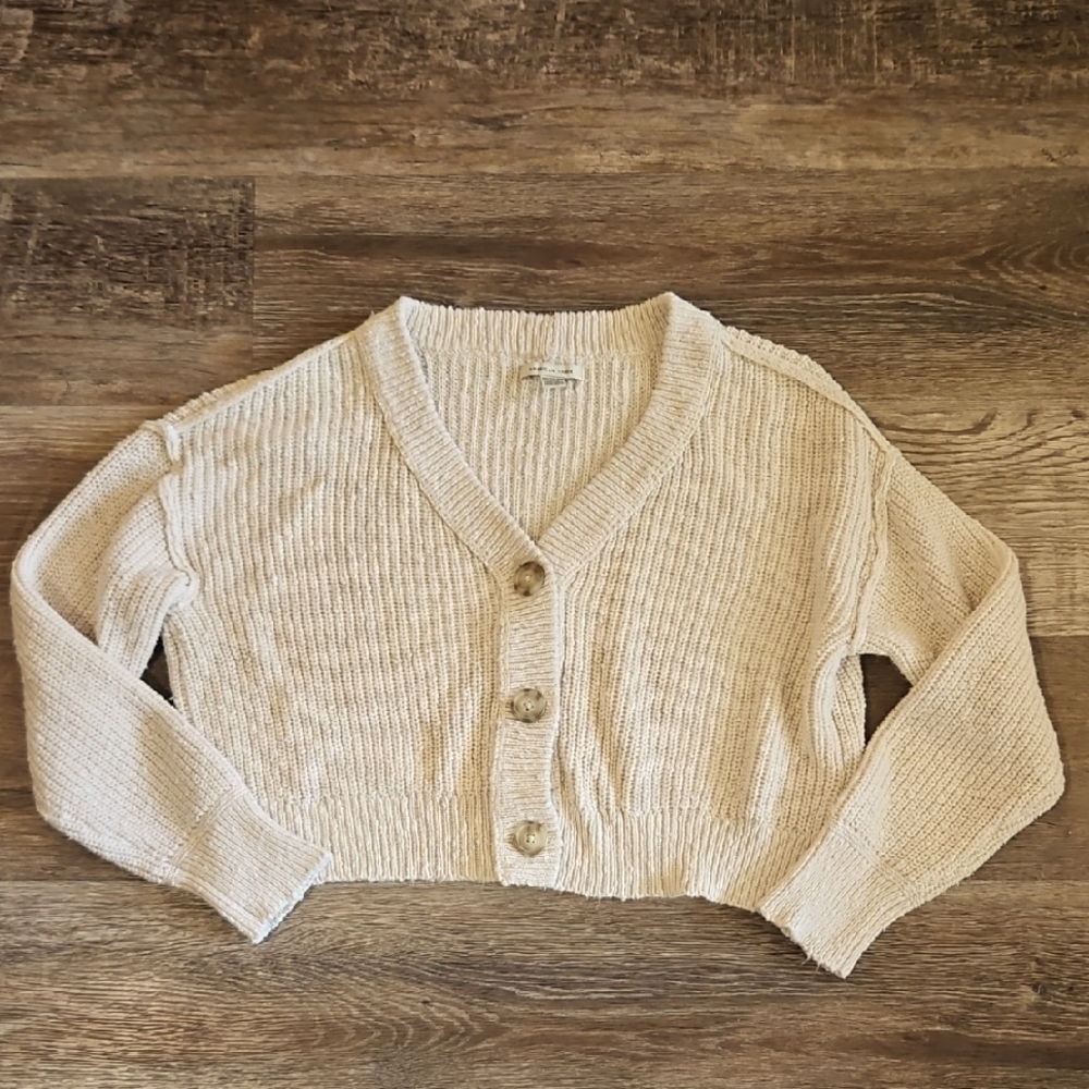 American eagle Women's Cream Sweater